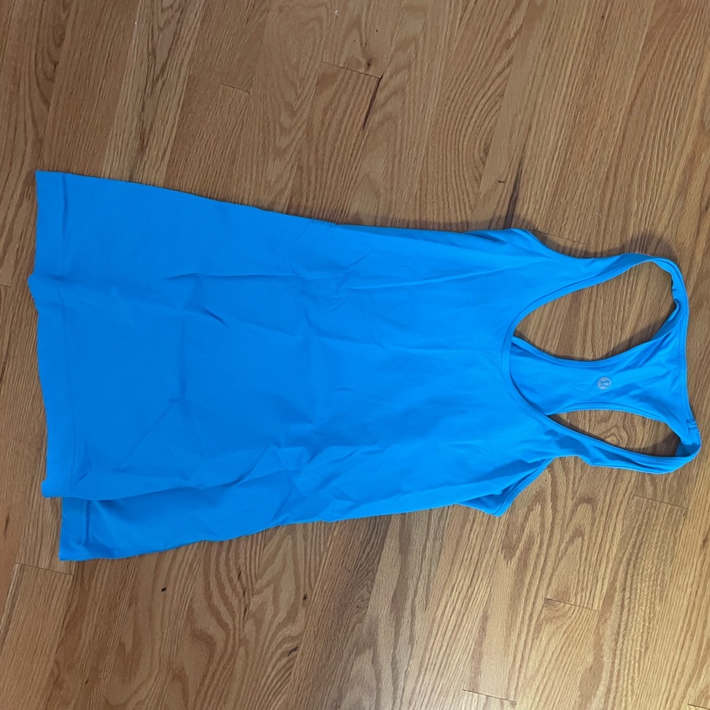 Lululemon blue tank